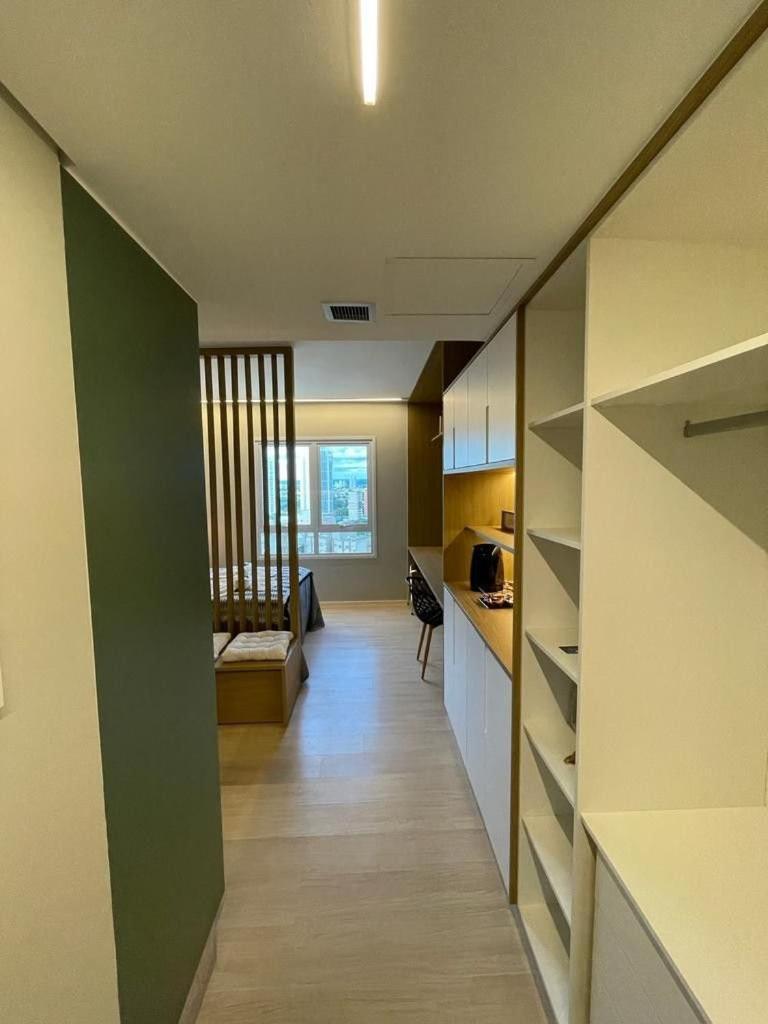 Suite Luxuosa Com Cozinha Blend Smart 1356 Goiânia Buitenkant foto